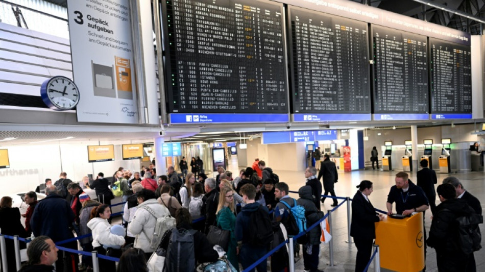 Verdi-Chef Werneke verteidigt Streiks an Flugh&auml;fen und im Nahverkehr