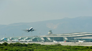 Espa&ntilde;a cierra brevemente espacio a&eacute;reo por la ca&iacute;da de restos de un cohete chino