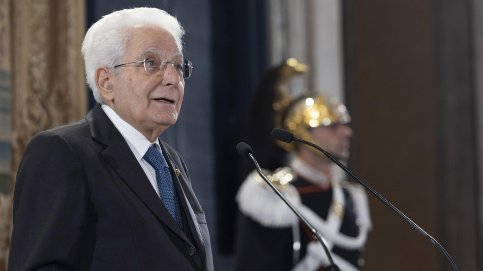 Mattarella, Difesa si evolva, tempi che non ammettono ritardi