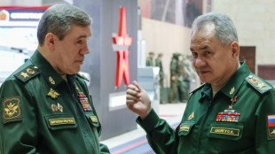 La CPI &eacute;met des mandats d'arr&ecirc;t contre le chef de l'arm&eacute;e russe et l'ex-ministre de la D&eacute;fense