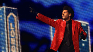 Cantante The Weeknd quiere "matar" su nombre art&iacute;stico para "renacer"