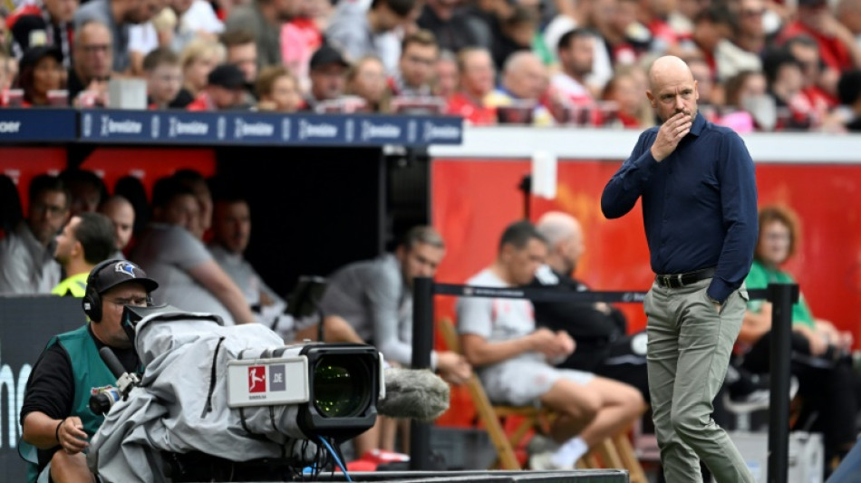 Allemagne: ten Hag chute avec Leverkusen pour ses débuts en Bundesliga