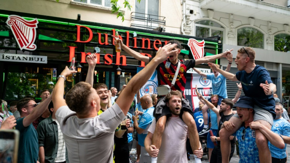&Agrave; Istanbul, ambiance de f&ecirc;te avant la finale de la Ligue des champions