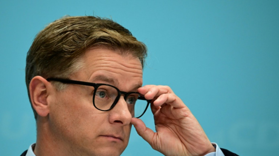 Linnemann fordert Überprüfung von Fördermitteln für Nichtregierungsorganisationen