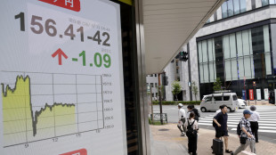 L'euro apre stabile sul dollaro a 1,134