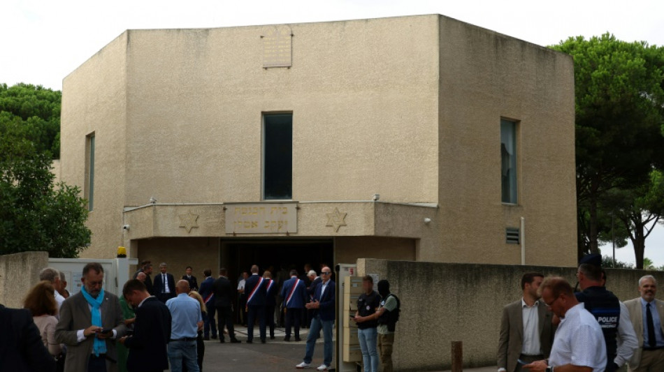 Synagogue de La Grande-Motte: l'enqu&ecirc;te se poursuit, la garde &agrave; vue du principal suspect prolong&eacute;e