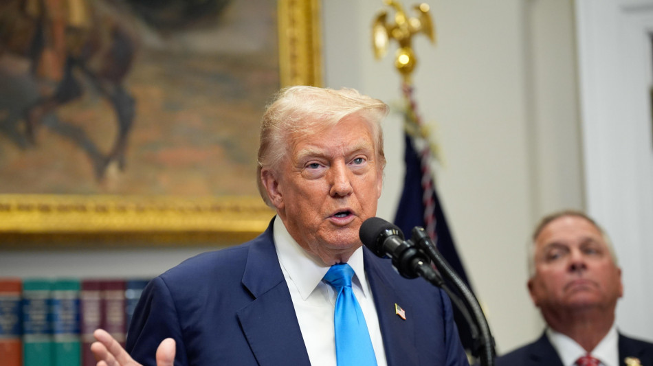 Bce, imprese negative sull'accordo Usa-Ue sui dazi