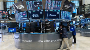 Wall Street ouvre en baisse, sonn&eacute;e par un indicateur d'inflation plus &eacute;lev&eacute; que pr&eacute;vu
