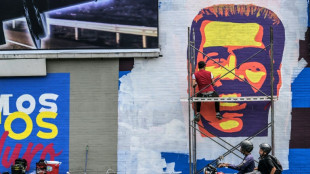 Pr&eacute;sidentielle au Venezuela: la campagne lanc&eacute;e avec une d&eacute;monstration de force de Maduro