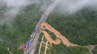 Le bilan de l'effondrement d'une autoroute en Chine monte à 48 morts