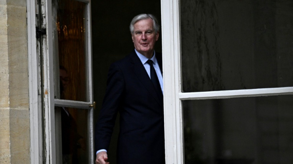 Barnier dans l'attente d'une censure presque in&eacute;luctable