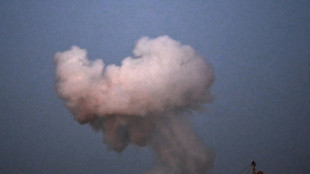 Ataque russo deixa 23 mortos em Kiev e ameaça esforços de paz