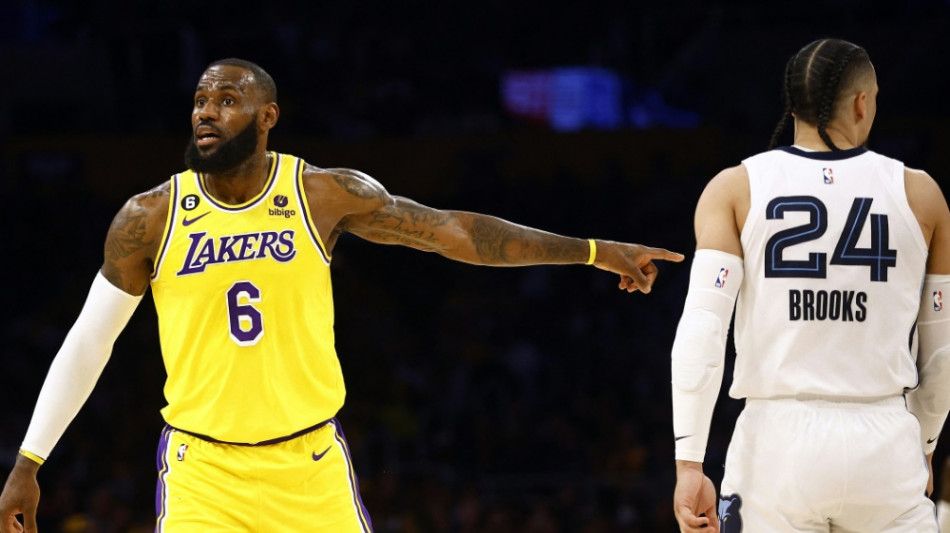 Drei Matchb&auml;lle f&uuml;r Schr&ouml;ders Lakers - Bucks vor dem Aus