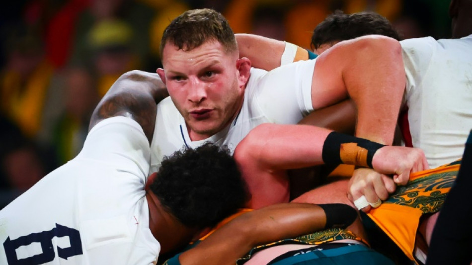 'Test match animal' Underhill replaces Willis in England squad for World Cup last eight