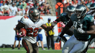 Former Bucs running back Martin died in custody: police