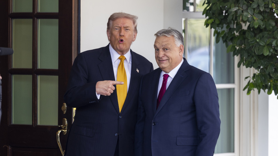 Trump, valuto possibile esenzione da sanzioni a Ungheria