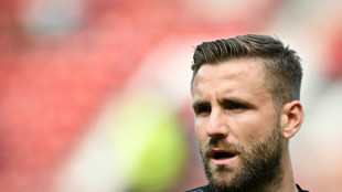 Man Utd's Shaw returns to training after injury 