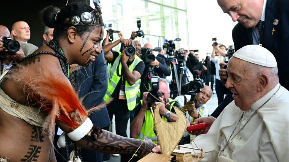 En Papouasie-Nouvelle-Guin&eacute;e, le pape d&eacute;nonce les violences tribales et l'exploitation in&eacute;gale des ressources
