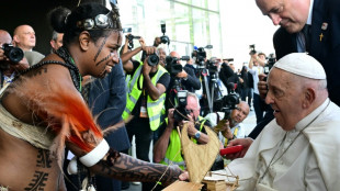 En Papouasie-Nouvelle-Guin&eacute;e, le pape d&eacute;nonce les violences tribales et l'exploitation in&eacute;gale des ressources