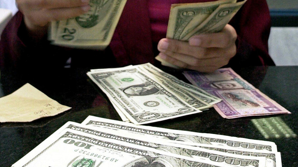 Sondaggio, pil Usa crescerà solo dello 0,3% nel primo trimestre
