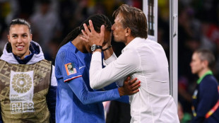 Mondial: des Bleues relanc&eacute;es, mais un tableau plus cors&eacute;