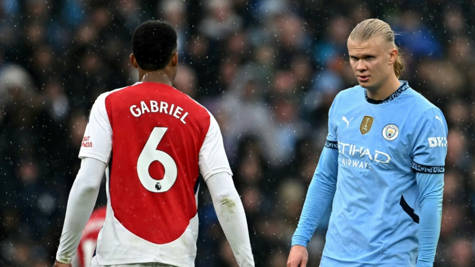 Lange &Uuml;berzahl: City gleicht sp&auml;t gegen Arsenal aus