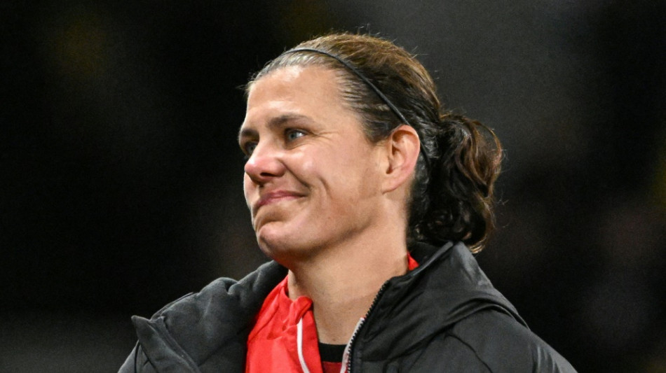 Weltrekordtorsch&uuml;tzin Sinclair k&uuml;ndigt Kanada-R&uuml;cktritt an