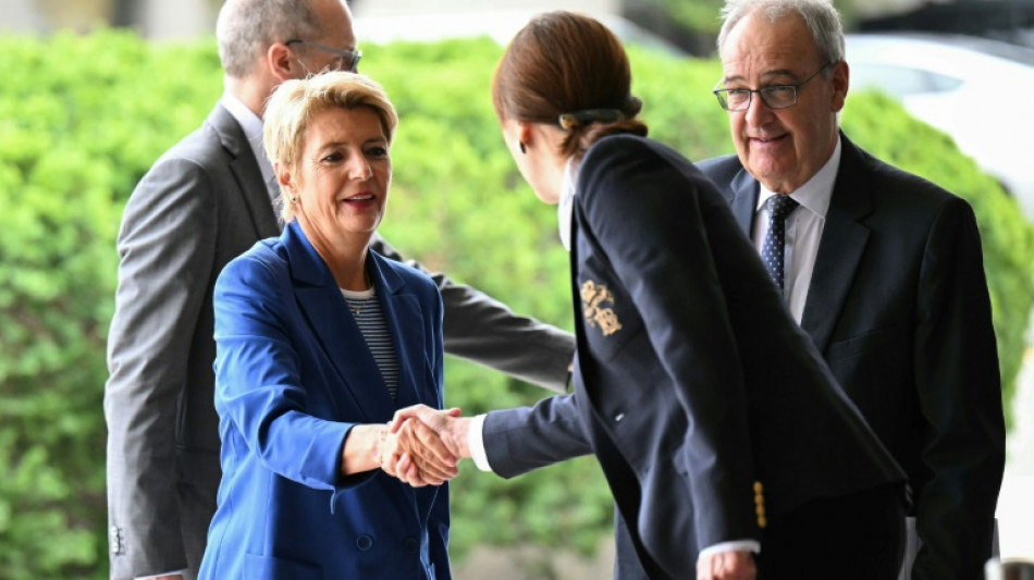 La présidente suisse à Washington pour des discussions d'urgence sur les droits de douane