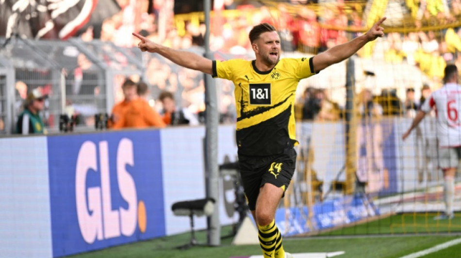 First-class Fuellkrug lands for Dortmund ahead of Bremen reunion