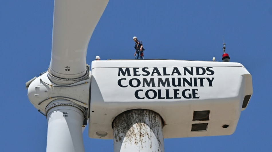 Former des r&eacute;parateurs d'&eacute;oliennes, un d&eacute;fi vertigineux aux Etats-Unis