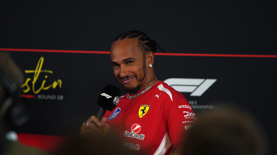 F1: Hamilton, 'voglio correre in Ruanda, anche se avr&ograve; 45 anni'