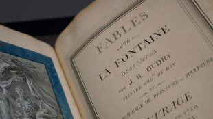 Raras ilustraciones de "F&aacute;bulas de La Fontaine", vendidas por 2,7 millones de d&oacute;lares