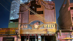 Au Vietnam, les survivants de l'incendie d'un bar karaok&eacute; racontent une nuit d'horreur