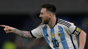 Hattrick f&uuml;r Argentinien: Messi knackt 100-Tore-Marke