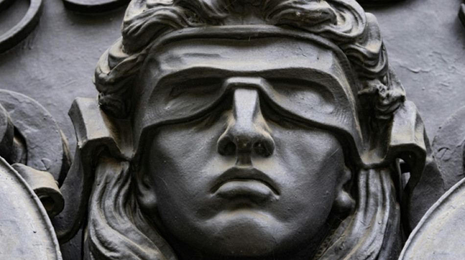 Bundesverwaltungsgericht prüft Verbot von "Compact"-Magazin