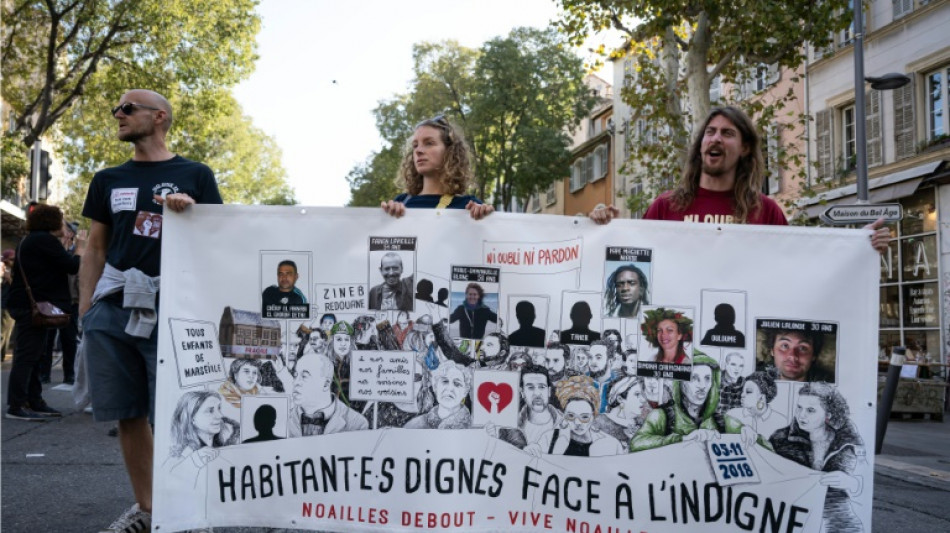 Des milliers de Marseillais r&eacute;clament "justice et un logement digne" avant le proc&egrave;s de la rue d'Aubagne