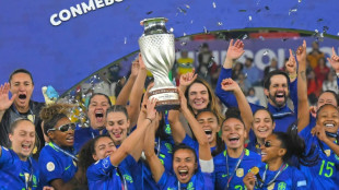 Menos minutos em campo, mas a mesma magia: Marta ainda é a 'Rainha'