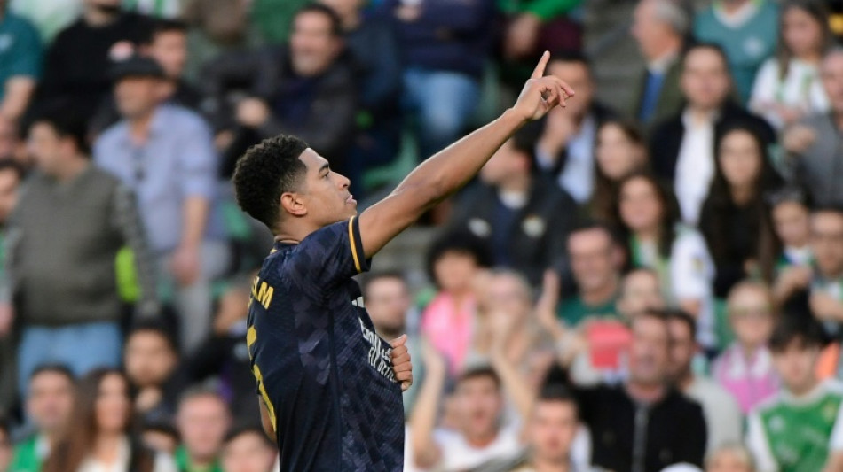 El Real Madrid, frenado por el Betis pero l&iacute;der provisional