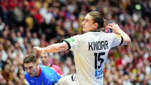 Erst gewankt, dann gegl&auml;nzt: Handballer besiegen Tschechien