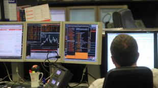 Borsa: Milano apre in deciso rialzo, +1,49%
