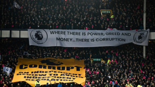 Everton fans take aim at Premier League after 10-point penalty