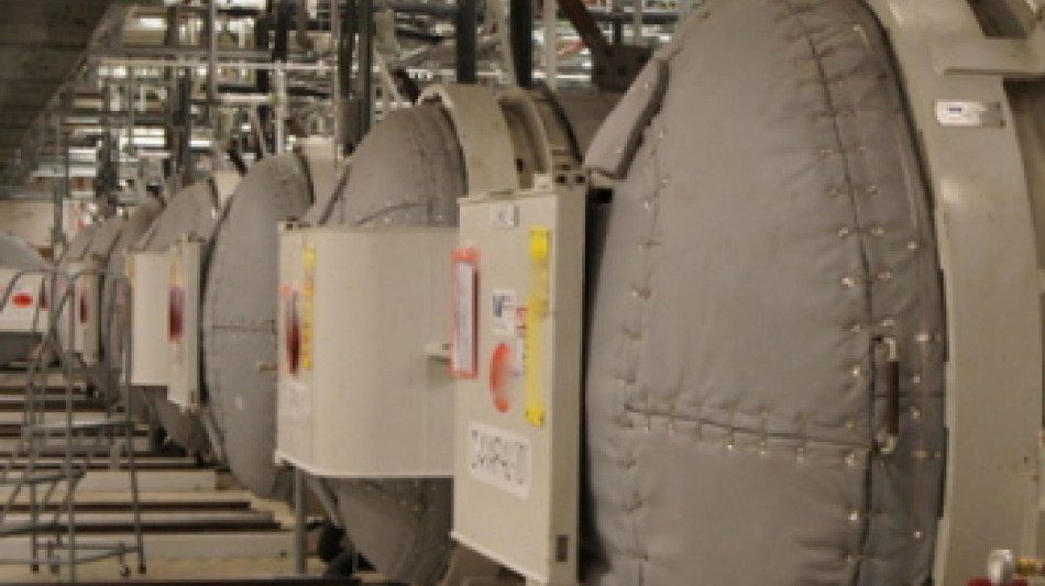 'Idf attacca sito nucleare Fordow, esplosioni a Teheran'