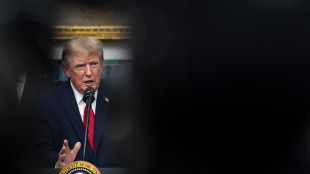 Sale il petrolio, Brent sopra 93 dollari con 'guerra economica devastante' di Trump