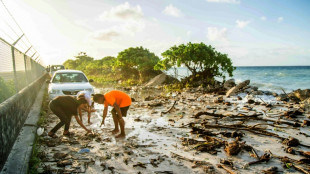 Partir, ou garder espoir? Les &icirc;les du Pacifique face &agrave; la mont&eacute;e des eaux