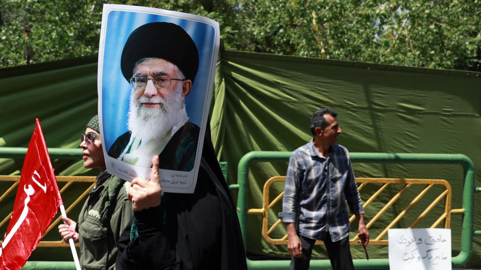 Nyt, Khamenei ha nominato i tre possibili successori