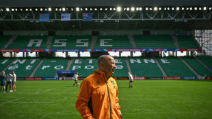 Jones vows to protect Wallabies fly-half Gordon against Wales