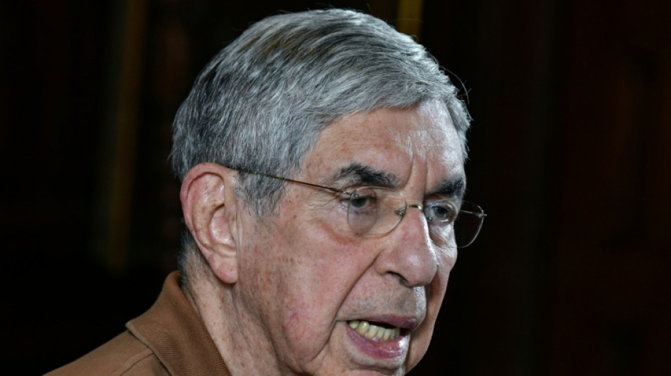 EUA 'tem características de autocracia', diz Arias após ter o visto cancelado
