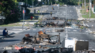 La Nouvelle-Cal&eacute;donie "loin" de l'apaisement, six morts depuis le d&eacute;but des violences