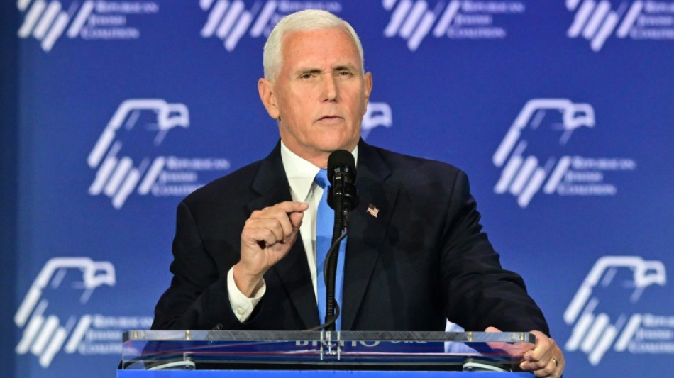 Le r&eacute;publicain Mike Pence jette l'&eacute;ponge dans la course &agrave; la pr&eacute;sidentielle de 2024