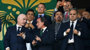 Fifa acusa Uefa de tramar "campanha de difama&ccedil;&atilde;o"